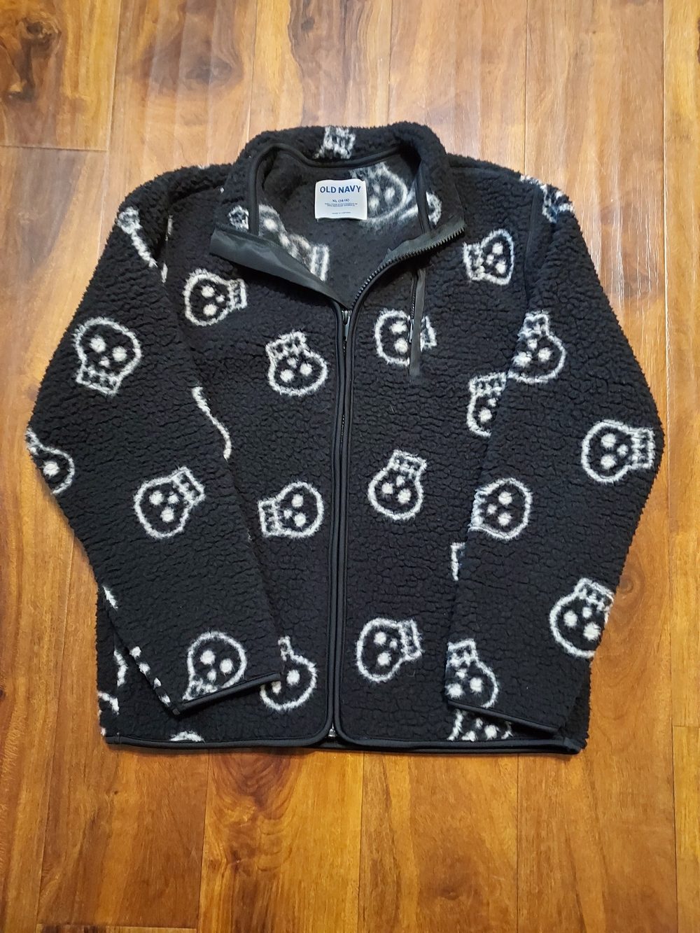 Old Navy Black Sherpa Zip-Up Jacket with White Skull Pattern